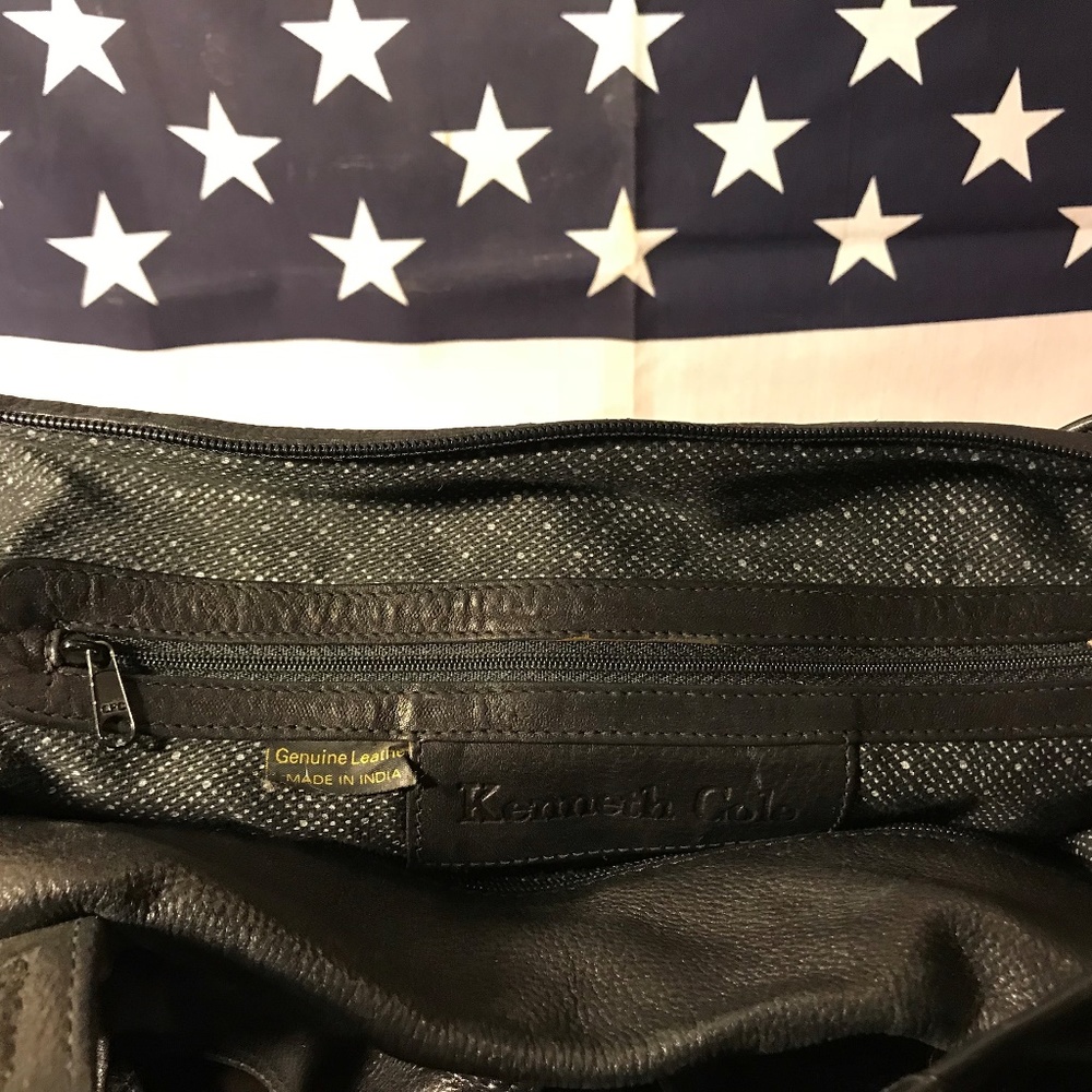 VTG Kenneth Cole Women's Black Leather Shoulderbag